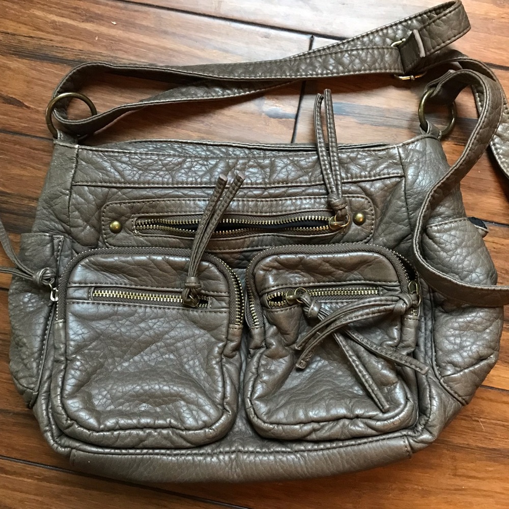 Forever 21 crossbody shoulder bag